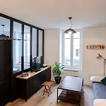 Lumineux Hyper Centre